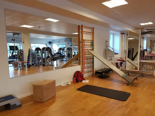 Här är de 15st mest sökta gymmen på GymKarta i Juli 2023Nordic Wellness Lindholmen på Lindholmsallén 20 i GöteborgSATS Gamlestaden på Gamlestadstorget 7 i GöteborgSTC Sävedalen - Göteborgsvägen 104 - GymKarta.seSTC munkebäck på Munkebäcks Allé 26 i GöteborgNordic Wellness Göteborg Kviberg Arena - GymKarta.seNordic Wellness Kungälv Kongahälla - GymKarta.seActic Lerum - Vattenpalatset på Häradsvägen 3 i Lerum&nbsp;Maximus Gym Brunnsbo på Folkvisegatan 15 i GöteborgSATS Hovås på Björklundabacken 2 i Hovås - GymKarta.seNordic Wellness Backaplan på Gustaf Dalénsgatan 13Fitness24Seven på Lergöksgatan 6 i Västra FrölundaSATS Askim (Sisjön stora) på Ekonomivägen 6 i AskimSTC på Ekenleden 10 i Kållered - GymKarta.seNordic Wellness Marklandsgatan - GymKarta.seNordic Wellness på Vasagatan 7 i Göteborg