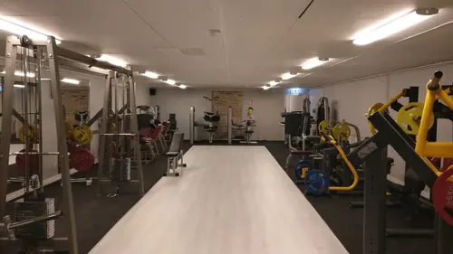 Här är de 15st mest sökta gymmen på GymKarta i Juli 2023Nordic Wellness Lindholmen på Lindholmsallén 20 i GöteborgSATS Gamlestaden på Gamlestadstorget 7 i GöteborgSTC Sävedalen - Göteborgsvägen 104 - GymKarta.seSTC munkebäck på Munkebäcks Allé 26 i GöteborgNordic Wellness Göteborg Kviberg Arena - GymKarta.seNordic Wellness Kungälv Kongahälla - GymKarta.seActic Lerum - Vattenpalatset på Häradsvägen 3 i Lerum&nbsp;Maximus Gym Brunnsbo på Folkvisegatan 15 i GöteborgSATS Hovås på Björklundabacken 2 i Hovås - GymKarta.seNordic Wellness Backaplan på Gustaf Dalénsgatan 13Fitness24Seven på Lergöksgatan 6 i Västra FrölundaSATS Askim (Sisjön stora) på Ekonomivägen 6 i AskimSTC på Ekenleden 10 i Kållered - GymKarta.seNordic Wellness Marklandsgatan - GymKarta.seNordic Wellness på Vasagatan 7 i Göteborg