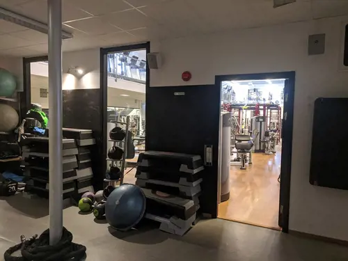 Här är de 15st mest sökta gymmen på GymKarta i Juli 2023Nordic Wellness Lindholmen på Lindholmsallén 20 i GöteborgSATS Gamlestaden på Gamlestadstorget 7 i GöteborgSTC Sävedalen - Göteborgsvägen 104 - GymKarta.seSTC munkebäck på Munkebäcks Allé 26 i GöteborgNordic Wellness Göteborg Kviberg Arena - GymKarta.seNordic Wellness Kungälv Kongahälla - GymKarta.seActic Lerum - Vattenpalatset på Häradsvägen 3 i Lerum&nbsp;Maximus Gym Brunnsbo på Folkvisegatan 15 i GöteborgSATS Hovås på Björklundabacken 2 i Hovås - GymKarta.seNordic Wellness Backaplan på Gustaf Dalénsgatan 13Fitness24Seven på Lergöksgatan 6 i Västra FrölundaSATS Askim (Sisjön stora) på Ekonomivägen 6 i AskimSTC på Ekenleden 10 i Kållered - GymKarta.seNordic Wellness Marklandsgatan - GymKarta.seNordic Wellness på Vasagatan 7 i Göteborg