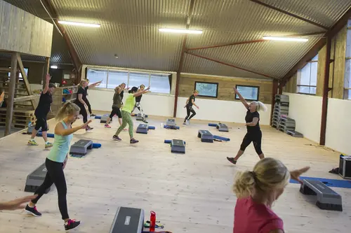 Golden Wellness ABHär är de 15st mest sökta gymmen på GymKarta i Juli 2023Nordic Wellness Lindholmen på Lindholmsallén 20 i GöteborgSATS Gamlestaden på Gamlestadstorget 7 i GöteborgSTC Sävedalen - Göteborgsvägen 104 - GymKarta.seSTC munkebäck på Munkebäcks Allé 26 i GöteborgNordic Wellness Göteborg Kviberg Arena - GymKarta.seNordic Wellness Kungälv Kongahälla - GymKarta.seActic Lerum - Vattenpalatset på Häradsvägen 3 i Lerum&nbsp;Maximus Gym Brunnsbo på Folkvisegatan 15 i GöteborgSATS Hovås på Björklundabacken 2 i Hovås - GymKarta.seNordic Wellness Backaplan på Gustaf Dalénsgatan 13Fitness24Seven på Lergöksgatan 6 i Västra FrölundaSATS Askim (Sisjön stora) på Ekonomivägen 6 i AskimSTC på Ekenleden 10 i Kållered - GymKarta.seNordic Wellness Marklandsgatan - GymKarta.seNordic Wellness på Vasagatan 7 i GöteborgRestaurang Värö Pizza &amp; Kebab investerar i hälsagymkarta.seHär samlar vi de bästa Gymmet/Gymmen i Sverige, Göteborg, Stockholm, Uppsala och Borås med flera. En komplett lista med alla Gym!