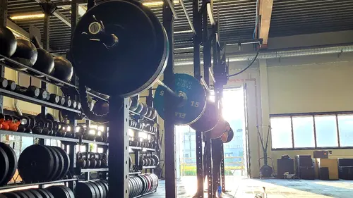 CrossFit Varberg - CrossFit Varberg – bli den bästa versionen av dig själv!Är du nöjd med vart du befinner dig just nu i din träning? Om inte, det behöver inte vara svårt att ändra på det. Vi finns här för att hjälpa dig nå dina mål, komma i form, må bättre och göra din träning rolig. Vi tror på dig även om du inte tror på dig!Här är de 15st mest sökta gymmen på GymKarta i Juli 2023Nordic Wellness Lindholmen på Lindholmsallén 20 i GöteborgSATS Gamlestaden på Gamlestadstorget 7 i GöteborgSTC Sävedalen - Göteborgsvägen 104 - GymKarta.seSTC munkebäck på Munkebäcks Allé 26 i GöteborgNordic Wellness Göteborg Kviberg Arena - GymKarta.seNordic Wellness Kungälv Kongahälla - GymKarta.seActic Lerum - Vattenpalatset på Häradsvägen 3 i Lerum&nbsp;Maximus Gym Brunnsbo på Folkvisegatan 15 i GöteborgSATS Hovås på Björklundabacken 2 i Hovås - GymKarta.seNordic Wellness Backaplan på Gustaf Dalénsgatan 13Fitness24Seven på Lergöksgatan 6 i Västra FrölundaSATS Askim (Sisjön stora) på Ekonomivägen 6 i AskimSTC på Ekenleden 10 i Kållered - GymKarta.seNordic Wellness Marklandsgatan - GymKarta.seNordic Wellness på Vasagatan 7 i GöteborgRestaurang Värö Pizza &amp; Kebab investerar i hälsagymkarta.seHär samlar vi de bästa Gymmet/Gymmen i Sverige, Göteborg, Stockholm, Uppsala och Borås med flera. En komplett lista med alla Gym!
