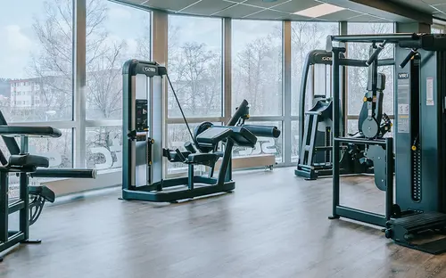 STC Lerum CentrumVälkommen in till STC Lerum Centrum! Träna på ett fräscht gym ett stenkast från galleria Solkatten och med utsikt över Säveån. Gymmet erbjuder ett maxat gruppträningsschema, virtuell träning, cykelsal, funktionell träning, HIIT och mycket mer.Utbud på STC Lerum CentrumGymträningGruppträningArc TrainerFunktionell ytaPersonlig tränareRoddVåra instruktörerEmma ElissonInstruktörHelen OlssonInstruktörMitra ShahraniInstruktörRebecca RodinInstruktörSandra BerndtInstruktörSusanne AronssonInstruktörSzilvia Nádor TóthInstruktörNyheter Ifrån GymKartaHafstens Resort Och CampingMatinspiratör Markiz TaintonInger Zetterqvist: EM 1:ASasa The Mutant VujicJust Gym Sebastian HedmanJakob Wallin LAWABIdrottsrehab Ullevi