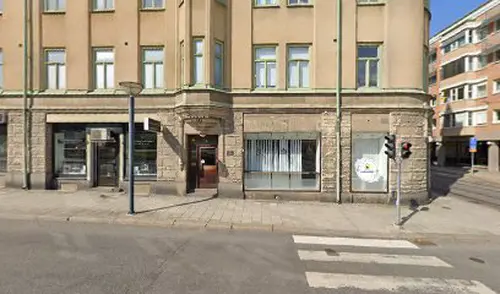 Det skapar Harmoni o balans.Här hos oss kan du välja vilken period på året, i ditt liv som du känner är bäst för dig.Adrian Eriksson Skapade GymKarta.Se och alla Gym med Premium - abonnemang blir SEO-Optimerade av Martin Maximus SEO - (Sökmotoroptimerade).X-FORCE – UNIK TRÄNINGSMETODDen nya världsunika och patenterade svenska uppfinningen X-Force är en träningsmaskin som ökar den negativa belastningen med 40 %.Detta gör att du som användare kan träna betydligt kortare tid och få större effekt med garanterat bättre resultat, endast 6 – 12 repetitioner per maskin var 7 – 14 dagar.Varför negativ träning?Negativ träning har många fördelar.Musklerna kan arbeta med betydligt högre belastning excentriskt än koncentrisk och en tyngre last innebär också effektivare träning med snabbare resultat.För att förbättra muskelstyrkan överbelastar du muskeln och om den excentriska lasten är större tröttar du ut muskeln snabbare.Excentrisk träning kräver mindre syre än koncentrisk vilket påfrestar hjärtat mindre men ökar blodtrycket.Här är de 15st mest sökta gymmen på GymKarta i Juli 2023Nordic Wellness Lindholmen på Lindholmsallén 20 i GöteborgSATS Gamlestaden på Gamlestadstorget 7 i GöteborgSTC Sävedalen - Göteborgsvägen 104 - GymKarta.seSTC munkebäck på Munkebäcks Allé 26 i GöteborgNordic Wellness Göteborg Kviberg Arena - GymKarta.seNordic Wellness Kungälv Kongahälla - GymKarta.seActic Lerum - Vattenpalatset på Häradsvägen 3 i Lerum&nbsp;Maximus Gym Brunnsbo på Folkvisegatan 15 i GöteborgSATS Hovås på Björklundabacken 2 i Hovås - GymKarta.seNordic Wellness Backaplan på Gustaf Dalénsgatan 13Fitness24Seven på Lergöksgatan 6 i Västra FrölundaSATS Askim (Sisjön stora) på Ekonomivägen 6 i AskimSTC på Ekenleden 10 i Kållered - GymKarta.seNordic Wellness Marklandsgatan - GymKarta.seNordic Wellness på Vasagatan 7 i Göteborg