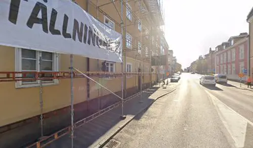 Det skapar Harmoni o balans.Här hos oss kan du välja vilken period på året, i ditt liv som du känner är bäst för dig.Adrian Eriksson Skapade GymKarta.Se och alla Gym med Premium - abonnemang blir SEO-Optimerade av Martin Maximus SEO - (Sökmotoroptimerade).X-FORCE – UNIK TRÄNINGSMETODDen nya världsunika och patenterade svenska uppfinningen X-Force är en träningsmaskin som ökar den negativa belastningen med 40 %.Detta gör att du som användare kan träna betydligt kortare tid och få större effekt med garanterat bättre resultat, endast 6 – 12 repetitioner per maskin var 7 – 14 dagar.Varför negativ träning?Negativ träning har många fördelar.Musklerna kan arbeta med betydligt högre belastning excentriskt än koncentrisk och en tyngre last innebär också effektivare träning med snabbare resultat.För att förbättra muskelstyrkan överbelastar du muskeln och om den excentriska lasten är större tröttar du ut muskeln snabbare.Excentrisk träning kräver mindre syre än koncentrisk vilket påfrestar hjärtat mindre men ökar blodtrycket.Här är de 15st mest sökta gymmen på GymKarta i Juli 2023Nordic Wellness Lindholmen på Lindholmsallén 20 i GöteborgSATS Gamlestaden på Gamlestadstorget 7 i GöteborgSTC Sävedalen - Göteborgsvägen 104 - GymKarta.seSTC munkebäck på Munkebäcks Allé 26 i GöteborgNordic Wellness Göteborg Kviberg Arena - GymKarta.seNordic Wellness Kungälv Kongahälla - GymKarta.seActic Lerum - Vattenpalatset på Häradsvägen 3 i Lerum&nbsp;Maximus Gym Brunnsbo på Folkvisegatan 15 i GöteborgSATS Hovås på Björklundabacken 2 i Hovås - GymKarta.seNordic Wellness Backaplan på Gustaf Dalénsgatan 13Fitness24Seven på Lergöksgatan 6 i Västra FrölundaSATS Askim (Sisjön stora) på Ekonomivägen 6 i AskimSTC på Ekenleden 10 i Kållered - GymKarta.seNordic Wellness Marklandsgatan - GymKarta.seNordic Wellness på Vasagatan 7 i Göteborg