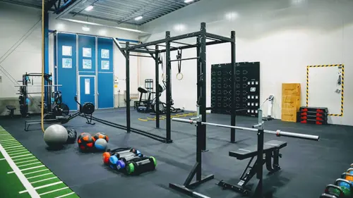 Det skapar Harmoni o balans.Här hos oss kan du välja vilken period på året, i ditt liv som du känner är bäst för dig.Adrian Eriksson Skapade GymKarta.Se och alla Gym med Premium - abonnemang blir SEO-Optimerade av Martin Maximus SEO - (Sökmotoroptimerade).X-FORCE – UNIK TRÄNINGSMETODDen nya världsunika och patenterade svenska uppfinningen X-Force är en träningsmaskin som ökar den negativa belastningen med 40 %.Detta gör att du som användare kan träna betydligt kortare tid och få större effekt med garanterat bättre resultat, endast 6 – 12 repetitioner per maskin var 7 – 14 dagar.Varför negativ träning?Negativ träning har många fördelar.Musklerna kan arbeta med betydligt högre belastning excentriskt än koncentrisk och en tyngre last innebär också effektivare träning med snabbare resultat.För att förbättra muskelstyrkan överbelastar du muskeln och om den excentriska lasten är större tröttar du ut muskeln snabbare.Excentrisk träning kräver mindre syre än koncentrisk vilket påfrestar hjärtat mindre men ökar blodtrycket.Här är de 15st mest sökta gymmen på GymKarta i Juli 2023Nordic Wellness Lindholmen på Lindholmsallén 20 i GöteborgSATS Gamlestaden på Gamlestadstorget 7 i GöteborgSTC Sävedalen - Göteborgsvägen 104 - GymKarta.seSTC munkebäck på Munkebäcks Allé 26 i GöteborgNordic Wellness Göteborg Kviberg Arena - GymKarta.seNordic Wellness Kungälv Kongahälla - GymKarta.seActic Lerum - Vattenpalatset på Häradsvägen 3 i Lerum&nbsp;Maximus Gym Brunnsbo på Folkvisegatan 15 i GöteborgSATS Hovås på Björklundabacken 2 i Hovås - GymKarta.seNordic Wellness Backaplan på Gustaf Dalénsgatan 13Fitness24Seven på Lergöksgatan 6 i Västra FrölundaSATS Askim (Sisjön stora) på Ekonomivägen 6 i AskimSTC på Ekenleden 10 i Kållered - GymKarta.seNordic Wellness Marklandsgatan - GymKarta.seNordic Wellness på Vasagatan 7 i Göteborg