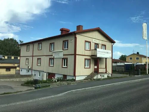 Det skapar Harmoni o balans.Här hos oss kan du välja vilken period på året, i ditt liv som du känner är bäst för dig.Adrian Eriksson Skapade GymKarta.Se och alla Gym med Premium - abonnemang blir SEO-Optimerade av Martin Maximus SEO - (Sökmotoroptimerade).X-FORCE – UNIK TRÄNINGSMETODDen nya världsunika och patenterade svenska uppfinningen X-Force är en träningsmaskin som ökar den negativa belastningen med 40 %.Detta gör att du som användare kan träna betydligt kortare tid och få större effekt med garanterat bättre resultat, endast 6 – 12 repetitioner per maskin var 7 – 14 dagar.Varför negativ träning?Negativ träning har många fördelar.Musklerna kan arbeta med betydligt högre belastning excentriskt än koncentrisk och en tyngre last innebär också effektivare träning med snabbare resultat.För att förbättra muskelstyrkan överbelastar du muskeln och om den excentriska lasten är större tröttar du ut muskeln snabbare.Excentrisk träning kräver mindre syre än koncentrisk vilket påfrestar hjärtat mindre men ökar blodtrycket.Här är de 15st mest sökta gymmen på GymKarta i Juli 2023Nordic Wellness Lindholmen på Lindholmsallén 20 i GöteborgSATS Gamlestaden på Gamlestadstorget 7 i GöteborgSTC Sävedalen - Göteborgsvägen 104 - GymKarta.seSTC munkebäck på Munkebäcks Allé 26 i GöteborgNordic Wellness Göteborg Kviberg Arena - GymKarta.seNordic Wellness Kungälv Kongahälla - GymKarta.seActic Lerum - Vattenpalatset på Häradsvägen 3 i Lerum&nbsp;Maximus Gym Brunnsbo på Folkvisegatan 15 i GöteborgSATS Hovås på Björklundabacken 2 i Hovås - GymKarta.seNordic Wellness Backaplan på Gustaf Dalénsgatan 13Fitness24Seven på Lergöksgatan 6 i Västra FrölundaSATS Askim (Sisjön stora) på Ekonomivägen 6 i AskimSTC på Ekenleden 10 i Kållered - GymKarta.seNordic Wellness Marklandsgatan - GymKarta.seNordic Wellness på Vasagatan 7 i Göteborg