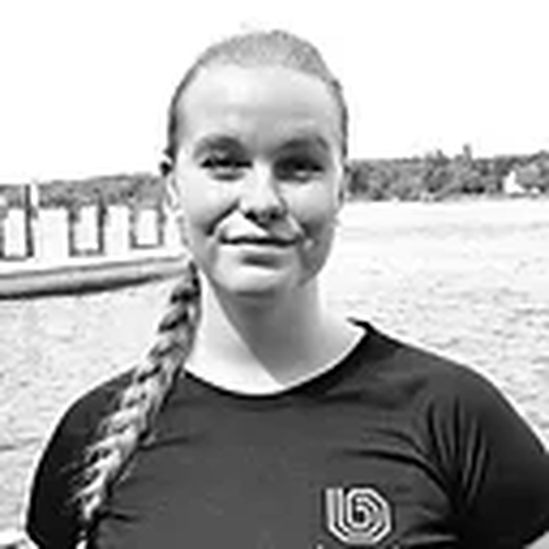 Boost Sweden - NACKA STRAND på Augustendalsvägen 66BOOST HEALTH CLUBEn hälsoklubb med intelligenta träningsmaskiner, skräddarsyddaträningsprogram och utbildade personliga tränare.Vi är inget vanligt gym. Förstå oss rätt, Boost har allt vanliga gym erbjuder och mycket mer. Det vi erbjuder är en helt ny och unik träningsform inom vår bransch. Genom att testa varje person som tränar hos oss kan vi skräddarsy träningen efter individuella mål, för alla som vill ha en sundare livsstil med mätbara resultat!​Vad gör oss på Boost Sweden unika?Vår patenterade träningsutrustning från eGym är intelligent och anpassas efter individen för att förebygga skador samt slitage på kroppen. Samtidigt ger eGym motiverande och effektiv träning där 16 minuters träning räcker.När du tränar hos oss får du en egen personlig tränare som motiverar, ger rådgivning kring kost och träning samt håller månatliga uppföljningar för att du ska nå ditt mål på ett effektivt och säkert sätt.Läs mer om vårt träningskoncept här.Var finns vi?Vi har för närvarande två anläggningar – en i Nacka Strand och Hagastaden i Stockholm.Nå dina mål med effektiv träning i en exklusiv miljö. Ett bra pass tar bara 17 minuter med hjälp av våra smarta maskiner och personliga tränare som alltid är på plats för att stötta dig.Genom vår app kan du följa din utveckling och se när din biologiska ålder sänksInom en snar framtid kommer vi utöka till fler Health Clubs.Våra träningsanläggningar/gym ligger i dagsläget nära Stockholm city, Nacka, Värmdö, Sickla, Vasastan, Norrtull, Hagastaden, Karolinska sjukhuset och Solna. Välkommen förbi!StyrketräningKonditionMobilitetsträningKroppsanalysPersonlig tränareTräningsprogramEkologiska hygienprodukterResultat i appRehabiliteringsträningTräningsutmaningarLoungeavdelningBehandlingarFrukostbufféAutomatiska skåplåsNyheter Ifrån GymKartaHafstens Resort Och CampingMatinspiratör Markiz TaintonInger Zetterqvist: EM 1:ASasa The Mutant VujicJust Gym Sebastian HedmanJakob Wallin LAWABIdrottsrehab Ullevi