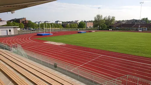 Det skapar Harmoni o balans.Här hos oss kan du välja vilken period på året, i ditt liv som du känner är bäst för dig.Adrian Eriksson Skapade GymKarta.Se och alla Gym med Premium - abonnemang blir SEO-Optimerade av Martin Maximus SEO - (Sökmotoroptimerade).X-FORCE – UNIK TRÄNINGSMETODDen nya världsunika och patenterade svenska uppfinningen X-Force är en träningsmaskin som ökar den negativa belastningen med 40 %.Detta gör att du som användare kan träna betydligt kortare tid och få större effekt med garanterat bättre resultat, endast 6 – 12 repetitioner per maskin var 7 – 14 dagar.Varför negativ träning?Negativ träning har många fördelar.Musklerna kan arbeta med betydligt högre belastning excentriskt än koncentrisk och en tyngre last innebär också effektivare träning med snabbare resultat.För att förbättra muskelstyrkan överbelastar du muskeln och om den excentriska lasten är större tröttar du ut muskeln snabbare.Excentrisk träning kräver mindre syre än koncentrisk vilket påfrestar hjärtat mindre men ökar blodtrycket.Här är de 15st mest sökta gymmen på GymKarta i Juli 2023Nordic Wellness Lindholmen på Lindholmsallén 20 i GöteborgSATS Gamlestaden på Gamlestadstorget 7 i GöteborgSTC Sävedalen - Göteborgsvägen 104 - GymKarta.seSTC munkebäck på Munkebäcks Allé 26 i GöteborgNordic Wellness Göteborg Kviberg Arena - GymKarta.seNordic Wellness Kungälv Kongahälla - GymKarta.seActic Lerum - Vattenpalatset på Häradsvägen 3 i Lerum&nbsp;Maximus Gym Brunnsbo på Folkvisegatan 15 i GöteborgSATS Hovås på Björklundabacken 2 i Hovås - GymKarta.seNordic Wellness Backaplan på Gustaf Dalénsgatan 13Fitness24Seven på Lergöksgatan 6 i Västra FrölundaSATS Askim (Sisjön stora) på Ekonomivägen 6 i AskimSTC på Ekenleden 10 i Kållered - GymKarta.seNordic Wellness Marklandsgatan - GymKarta.seNordic Wellness på Vasagatan 7 i Göteborg