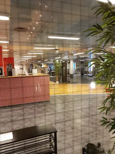 Det skapar Harmoni o balans.Här hos oss kan du välja vilken period på året, i ditt liv som du känner är bäst för dig.Adrian Eriksson Skapade GymKarta.Se och alla Gym med Premium - abonnemang blir SEO-Optimerade av Martin Maximus SEO - (Sökmotoroptimerade).X-FORCE – UNIK TRÄNINGSMETODDen nya världsunika och patenterade svenska uppfinningen X-Force är en träningsmaskin som ökar den negativa belastningen med 40 %.Detta gör att du som användare kan träna betydligt kortare tid och få större effekt med garanterat bättre resultat, endast 6 – 12 repetitioner per maskin var 7 – 14 dagar.Varför negativ träning?Negativ träning har många fördelar.Musklerna kan arbeta med betydligt högre belastning excentriskt än koncentrisk och en tyngre last innebär också effektivare träning med snabbare resultat.För att förbättra muskelstyrkan överbelastar du muskeln och om den excentriska lasten är större tröttar du ut muskeln snabbare.Excentrisk träning kräver mindre syre än koncentrisk vilket påfrestar hjärtat mindre men ökar blodtrycket.Här är de 15st mest sökta gymmen på GymKarta i Juli 2023Nordic Wellness Lindholmen på Lindholmsallén 20 i GöteborgSATS Gamlestaden på Gamlestadstorget 7 i GöteborgSTC Sävedalen - Göteborgsvägen 104 - GymKarta.seSTC munkebäck på Munkebäcks Allé 26 i GöteborgNordic Wellness Göteborg Kviberg Arena - GymKarta.seNordic Wellness Kungälv Kongahälla - GymKarta.seActic Lerum - Vattenpalatset på Häradsvägen 3 i Lerum&nbsp;Maximus Gym Brunnsbo på Folkvisegatan 15 i GöteborgSATS Hovås på Björklundabacken 2 i Hovås - GymKarta.seNordic Wellness Backaplan på Gustaf Dalénsgatan 13Fitness24Seven på Lergöksgatan 6 i Västra FrölundaSATS Askim (Sisjön stora) på Ekonomivägen 6 i AskimSTC på Ekenleden 10 i Kållered - GymKarta.seNordic Wellness Marklandsgatan - GymKarta.seNordic Wellness på Vasagatan 7 i Göteborg