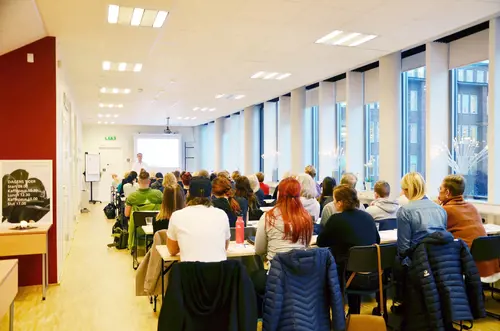 Det skapar Harmoni o balans.Här hos oss kan du välja vilken period på året, i ditt liv som du känner är bäst för dig.Adrian Eriksson Skapade GymKarta.Se och alla Gym med Premium - abonnemang blir SEO-Optimerade av Martin Maximus SEO - (Sökmotoroptimerade).X-FORCE – UNIK TRÄNINGSMETODDen nya världsunika och patenterade svenska uppfinningen X-Force är en träningsmaskin som ökar den negativa belastningen med 40 %.Detta gör att du som användare kan träna betydligt kortare tid och få större effekt med garanterat bättre resultat, endast 6 – 12 repetitioner per maskin var 7 – 14 dagar.Varför negativ träning?Negativ träning har många fördelar.Musklerna kan arbeta med betydligt högre belastning excentriskt än koncentrisk och en tyngre last innebär också effektivare träning med snabbare resultat.För att förbättra muskelstyrkan överbelastar du muskeln och om den excentriska lasten är större tröttar du ut muskeln snabbare.Excentrisk träning kräver mindre syre än koncentrisk vilket påfrestar hjärtat mindre men ökar blodtrycket.Här är de 15st mest sökta gymmen på GymKarta i Juli 2023Nordic Wellness Lindholmen på Lindholmsallén 20 i GöteborgSATS Gamlestaden på Gamlestadstorget 7 i GöteborgSTC Sävedalen - Göteborgsvägen 104 - GymKarta.seSTC munkebäck på Munkebäcks Allé 26 i GöteborgNordic Wellness Göteborg Kviberg Arena - GymKarta.seNordic Wellness Kungälv Kongahälla - GymKarta.seActic Lerum - Vattenpalatset på Häradsvägen 3 i Lerum&nbsp;Maximus Gym Brunnsbo på Folkvisegatan 15 i GöteborgSATS Hovås på Björklundabacken 2 i Hovås - GymKarta.seNordic Wellness Backaplan på Gustaf Dalénsgatan 13Fitness24Seven på Lergöksgatan 6 i Västra FrölundaSATS Askim (Sisjön stora) på Ekonomivägen 6 i AskimSTC på Ekenleden 10 i Kållered - GymKarta.seNordic Wellness Marklandsgatan - GymKarta.seNordic Wellness på Vasagatan 7 i Göteborg