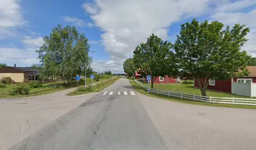 Det skapar Harmoni o balans.Här hos oss kan du välja vilken period på året, i ditt liv som du känner är bäst för dig.Adrian Eriksson Skapade GymKarta.Se och alla Gym med Premium - abonnemang blir SEO-Optimerade av Martin Maximus SEO - (Sökmotoroptimerade).X-FORCE – UNIK TRÄNINGSMETODDen nya världsunika och patenterade svenska uppfinningen X-Force är en träningsmaskin som ökar den negativa belastningen med 40 %.Detta gör att du som användare kan träna betydligt kortare tid och få större effekt med garanterat bättre resultat, endast 6 – 12 repetitioner per maskin var 7 – 14 dagar.Varför negativ träning?Negativ träning har många fördelar.Musklerna kan arbeta med betydligt högre belastning excentriskt än koncentrisk och en tyngre last innebär också effektivare träning med snabbare resultat.För att förbättra muskelstyrkan överbelastar du muskeln och om den excentriska lasten är större tröttar du ut muskeln snabbare.Excentrisk träning kräver mindre syre än koncentrisk vilket påfrestar hjärtat mindre men ökar blodtrycket.Här är de 15st mest sökta gymmen på GymKarta i Juli 2023Nordic Wellness Lindholmen på Lindholmsallén 20 i GöteborgSATS Gamlestaden på Gamlestadstorget 7 i GöteborgSTC Sävedalen - Göteborgsvägen 104 - GymKarta.seSTC munkebäck på Munkebäcks Allé 26 i GöteborgNordic Wellness Göteborg Kviberg Arena - GymKarta.seNordic Wellness Kungälv Kongahälla - GymKarta.seActic Lerum - Vattenpalatset på Häradsvägen 3 i Lerum&nbsp;Maximus Gym Brunnsbo på Folkvisegatan 15 i GöteborgSATS Hovås på Björklundabacken 2 i Hovås - GymKarta.seNordic Wellness Backaplan på Gustaf Dalénsgatan 13Fitness24Seven på Lergöksgatan 6 i Västra FrölundaSATS Askim (Sisjön stora) på Ekonomivägen 6 i AskimSTC på Ekenleden 10 i Kållered - GymKarta.seNordic Wellness Marklandsgatan - GymKarta.seNordic Wellness på Vasagatan 7 i Göteborg