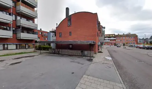 Det skapar Harmoni o balans.Här hos oss kan du välja vilken period på året, i ditt liv som du känner är bäst för dig.Adrian Eriksson Skapade GymKarta.Se och alla Gym med Premium - abonnemang blir SEO-Optimerade av Martin Maximus SEO - (Sökmotoroptimerade).X-FORCE – UNIK TRÄNINGSMETODDen nya världsunika och patenterade svenska uppfinningen X-Force är en träningsmaskin som ökar den negativa belastningen med 40 %.Detta gör att du som användare kan träna betydligt kortare tid och få större effekt med garanterat bättre resultat, endast 6 – 12 repetitioner per maskin var 7 – 14 dagar.Varför negativ träning?Negativ träning har många fördelar.Musklerna kan arbeta med betydligt högre belastning excentriskt än koncentrisk och en tyngre last innebär också effektivare träning med snabbare resultat.För att förbättra muskelstyrkan överbelastar du muskeln och om den excentriska lasten är större tröttar du ut muskeln snabbare.Excentrisk träning kräver mindre syre än koncentrisk vilket påfrestar hjärtat mindre men ökar blodtrycket.Här är de 15st mest sökta gymmen på GymKarta i Juli 2023Nordic Wellness Lindholmen på Lindholmsallén 20 i GöteborgSATS Gamlestaden på Gamlestadstorget 7 i GöteborgSTC Sävedalen - Göteborgsvägen 104 - GymKarta.seSTC munkebäck på Munkebäcks Allé 26 i GöteborgNordic Wellness Göteborg Kviberg Arena - GymKarta.seNordic Wellness Kungälv Kongahälla - GymKarta.seActic Lerum - Vattenpalatset på Häradsvägen 3 i Lerum&nbsp;Maximus Gym Brunnsbo på Folkvisegatan 15 i GöteborgSATS Hovås på Björklundabacken 2 i Hovås - GymKarta.seNordic Wellness Backaplan på Gustaf Dalénsgatan 13Fitness24Seven på Lergöksgatan 6 i Västra FrölundaSATS Askim (Sisjön stora) på Ekonomivägen 6 i AskimSTC på Ekenleden 10 i Kållered - GymKarta.seNordic Wellness Marklandsgatan - GymKarta.seNordic Wellness på Vasagatan 7 i Göteborg