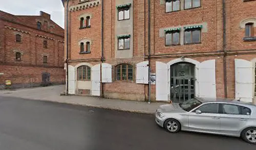 Det skapar Harmoni o balans.Här hos oss kan du välja vilken period på året, i ditt liv som du känner är bäst för dig.Adrian Eriksson Skapade GymKarta.Se och alla Gym med Premium - abonnemang blir SEO-Optimerade av Martin Maximus SEO - (Sökmotoroptimerade).X-FORCE – UNIK TRÄNINGSMETODDen nya världsunika och patenterade svenska uppfinningen X-Force är en träningsmaskin som ökar den negativa belastningen med 40 %.Detta gör att du som användare kan träna betydligt kortare tid och få större effekt med garanterat bättre resultat, endast 6 – 12 repetitioner per maskin var 7 – 14 dagar.Varför negativ träning?Negativ träning har många fördelar.Musklerna kan arbeta med betydligt högre belastning excentriskt än koncentrisk och en tyngre last innebär också effektivare träning med snabbare resultat.För att förbättra muskelstyrkan överbelastar du muskeln och om den excentriska lasten är större tröttar du ut muskeln snabbare.Excentrisk träning kräver mindre syre än koncentrisk vilket påfrestar hjärtat mindre men ökar blodtrycket.Här är de 15st mest sökta gymmen på GymKarta i Juli 2023Nordic Wellness Lindholmen på Lindholmsallén 20 i GöteborgSATS Gamlestaden på Gamlestadstorget 7 i GöteborgSTC Sävedalen - Göteborgsvägen 104 - GymKarta.seSTC munkebäck på Munkebäcks Allé 26 i GöteborgNordic Wellness Göteborg Kviberg Arena - GymKarta.seNordic Wellness Kungälv Kongahälla - GymKarta.seActic Lerum - Vattenpalatset på Häradsvägen 3 i Lerum&nbsp;Maximus Gym Brunnsbo på Folkvisegatan 15 i GöteborgSATS Hovås på Björklundabacken 2 i Hovås - GymKarta.seNordic Wellness Backaplan på Gustaf Dalénsgatan 13Fitness24Seven på Lergöksgatan 6 i Västra FrölundaSATS Askim (Sisjön stora) på Ekonomivägen 6 i AskimSTC på Ekenleden 10 i Kållered - GymKarta.seNordic Wellness Marklandsgatan - GymKarta.seNordic Wellness på Vasagatan 7 i Göteborg