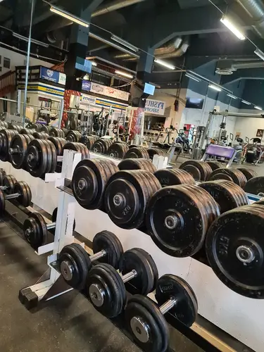 Här är de 15st mest sökta gymmen på GymKarta i Juli 2023Nordic Wellness Lindholmen på Lindholmsallén 20 i GöteborgSATS Gamlestaden på Gamlestadstorget 7 i GöteborgSTC Sävedalen - Göteborgsvägen 104 - GymKarta.seSTC munkebäck på Munkebäcks Allé 26 i GöteborgNordic Wellness Göteborg Kviberg Arena - GymKarta.seNordic Wellness Kungälv Kongahälla - GymKarta.seActic Lerum - Vattenpalatset på Häradsvägen 3 i Lerum&nbsp;Maximus Gym Brunnsbo på Folkvisegatan 15 i GöteborgSATS Hovås på Björklundabacken 2 i Hovås - GymKarta.seNordic Wellness Backaplan på Gustaf Dalénsgatan 13Fitness24Seven på Lergöksgatan 6 i Västra FrölundaSATS Askim (Sisjön stora) på Ekonomivägen 6 i AskimSTC på Ekenleden 10 i Kållered - GymKarta.seNordic Wellness Marklandsgatan - GymKarta.seNordic Wellness på Vasagatan 7 i Göteborg