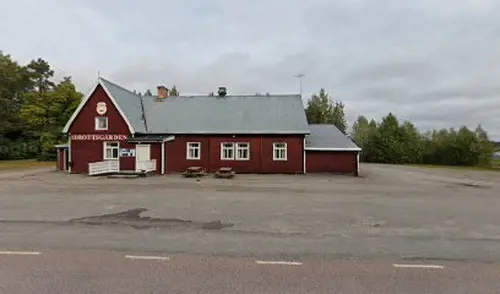 Det skapar Harmoni o balans.Här hos oss kan du välja vilken period på året, i ditt liv som du känner är bäst för dig.Adrian Eriksson Skapade GymKarta.Se och alla Gym med Premium - abonnemang blir SEO-Optimerade av Martin Maximus SEO - (Sökmotoroptimerade).X-FORCE – UNIK TRÄNINGSMETODDen nya världsunika och patenterade svenska uppfinningen X-Force är en träningsmaskin som ökar den negativa belastningen med 40 %.Detta gör att du som användare kan träna betydligt kortare tid och få större effekt med garanterat bättre resultat, endast 6 – 12 repetitioner per maskin var 7 – 14 dagar.Varför negativ träning?Negativ träning har många fördelar.Musklerna kan arbeta med betydligt högre belastning excentriskt än koncentrisk och en tyngre last innebär också effektivare träning med snabbare resultat.För att förbättra muskelstyrkan överbelastar du muskeln och om den excentriska lasten är större tröttar du ut muskeln snabbare.Excentrisk träning kräver mindre syre än koncentrisk vilket påfrestar hjärtat mindre men ökar blodtrycket.Här är de 15st mest sökta gymmen på GymKarta i Juli 2023Nordic Wellness Lindholmen på Lindholmsallén 20 i GöteborgSATS Gamlestaden på Gamlestadstorget 7 i GöteborgSTC Sävedalen - Göteborgsvägen 104 - GymKarta.seSTC munkebäck på Munkebäcks Allé 26 i GöteborgNordic Wellness Göteborg Kviberg Arena - GymKarta.seNordic Wellness Kungälv Kongahälla - GymKarta.seActic Lerum - Vattenpalatset på Häradsvägen 3 i Lerum&nbsp;Maximus Gym Brunnsbo på Folkvisegatan 15 i GöteborgSATS Hovås på Björklundabacken 2 i Hovås - GymKarta.seNordic Wellness Backaplan på Gustaf Dalénsgatan 13Fitness24Seven på Lergöksgatan 6 i Västra FrölundaSATS Askim (Sisjön stora) på Ekonomivägen 6 i AskimSTC på Ekenleden 10 i Kållered - GymKarta.seNordic Wellness Marklandsgatan - GymKarta.seNordic Wellness på Vasagatan 7 i Göteborg