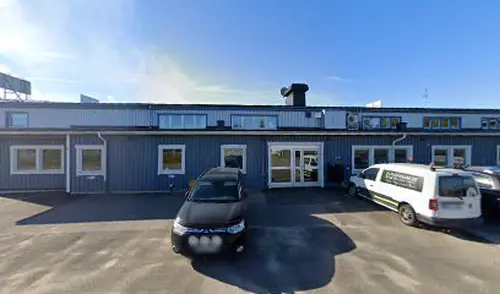 Det skapar Harmoni o balans.Här hos oss kan du välja vilken period på året, i ditt liv som du känner är bäst för dig.Adrian Eriksson Skapade GymKarta.Se och alla Gym med Premium - abonnemang blir SEO-Optimerade av Martin Maximus SEO - (Sökmotoroptimerade).X-FORCE – UNIK TRÄNINGSMETODDen nya världsunika och patenterade svenska uppfinningen X-Force är en träningsmaskin som ökar den negativa belastningen med 40 %.Detta gör att du som användare kan träna betydligt kortare tid och få större effekt med garanterat bättre resultat, endast 6 – 12 repetitioner per maskin var 7 – 14 dagar.Varför negativ träning?Negativ träning har många fördelar.Musklerna kan arbeta med betydligt högre belastning excentriskt än koncentrisk och en tyngre last innebär också effektivare träning med snabbare resultat.För att förbättra muskelstyrkan överbelastar du muskeln och om den excentriska lasten är större tröttar du ut muskeln snabbare.Excentrisk träning kräver mindre syre än koncentrisk vilket påfrestar hjärtat mindre men ökar blodtrycket.Här är de 15st mest sökta gymmen på GymKarta i Juli 2023Nordic Wellness Lindholmen på Lindholmsallén 20 i GöteborgSATS Gamlestaden på Gamlestadstorget 7 i GöteborgSTC Sävedalen - Göteborgsvägen 104 - GymKarta.seSTC munkebäck på Munkebäcks Allé 26 i GöteborgNordic Wellness Göteborg Kviberg Arena - GymKarta.seNordic Wellness Kungälv Kongahälla - GymKarta.seActic Lerum - Vattenpalatset på Häradsvägen 3 i Lerum&nbsp;Maximus Gym Brunnsbo på Folkvisegatan 15 i GöteborgSATS Hovås på Björklundabacken 2 i Hovås - GymKarta.seNordic Wellness Backaplan på Gustaf Dalénsgatan 13Fitness24Seven på Lergöksgatan 6 i Västra FrölundaSATS Askim (Sisjön stora) på Ekonomivägen 6 i AskimSTC på Ekenleden 10 i Kållered - GymKarta.seNordic Wellness Marklandsgatan - GymKarta.seNordic Wellness på Vasagatan 7 i Göteborg
