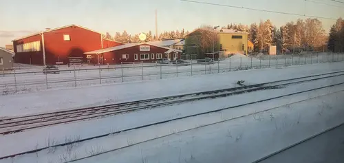 X-FORCE – UNIK TRÄNINGSMETODDen nya världsunika och patenterade svenska uppfinningen X-Force är en träningsmaskin som ökar den negativa belastningen med 40 %.Detta gör att du som användare kan träna betydligt kortare tid och få större effekt med garanterat bättre resultat, endast 6 – 12 repetitioner per maskin var 7 – 14 dagar.Varför negativ träning?Negativ träning har många fördelar.Musklerna kan arbeta med betydligt högre belastning excentriskt än koncentrisk och en tyngre last innebär också effektivare träning med snabbare resultat.För att förbättra muskelstyrkan överbelastar du muskeln och om den excentriska lasten är större tröttar du ut muskeln snabbare.Excentrisk träning kräver mindre syre än koncentrisk vilket påfrestar hjärtat mindre men ökar blodtrycket.Här är de 15st mest sökta gymmen på GymKarta i Juli 2023Nordic Wellness Lindholmen på Lindholmsallén 20 i GöteborgSATS Gamlestaden på Gamlestadstorget 7 i GöteborgSTC Sävedalen - Göteborgsvägen 104 - GymKarta.seSTC munkebäck på Munkebäcks Allé 26 i GöteborgNordic Wellness Göteborg Kviberg Arena - GymKarta.seNordic Wellness Kungälv Kongahälla - GymKarta.seActic Lerum - Vattenpalatset på Häradsvägen 3 i Lerum&nbsp;Maximus Gym Brunnsbo på Folkvisegatan 15 i GöteborgSATS Hovås på Björklundabacken 2 i Hovås - GymKarta.seNordic Wellness Backaplan på Gustaf Dalénsgatan 13Fitness24Seven på Lergöksgatan 6 i Västra FrölundaSATS Askim (Sisjön stora) på Ekonomivägen 6 i AskimSTC på Ekenleden 10 i Kållered - GymKarta.seNordic Wellness Marklandsgatan - GymKarta.seNordic Wellness på Vasagatan 7 i Göteborg