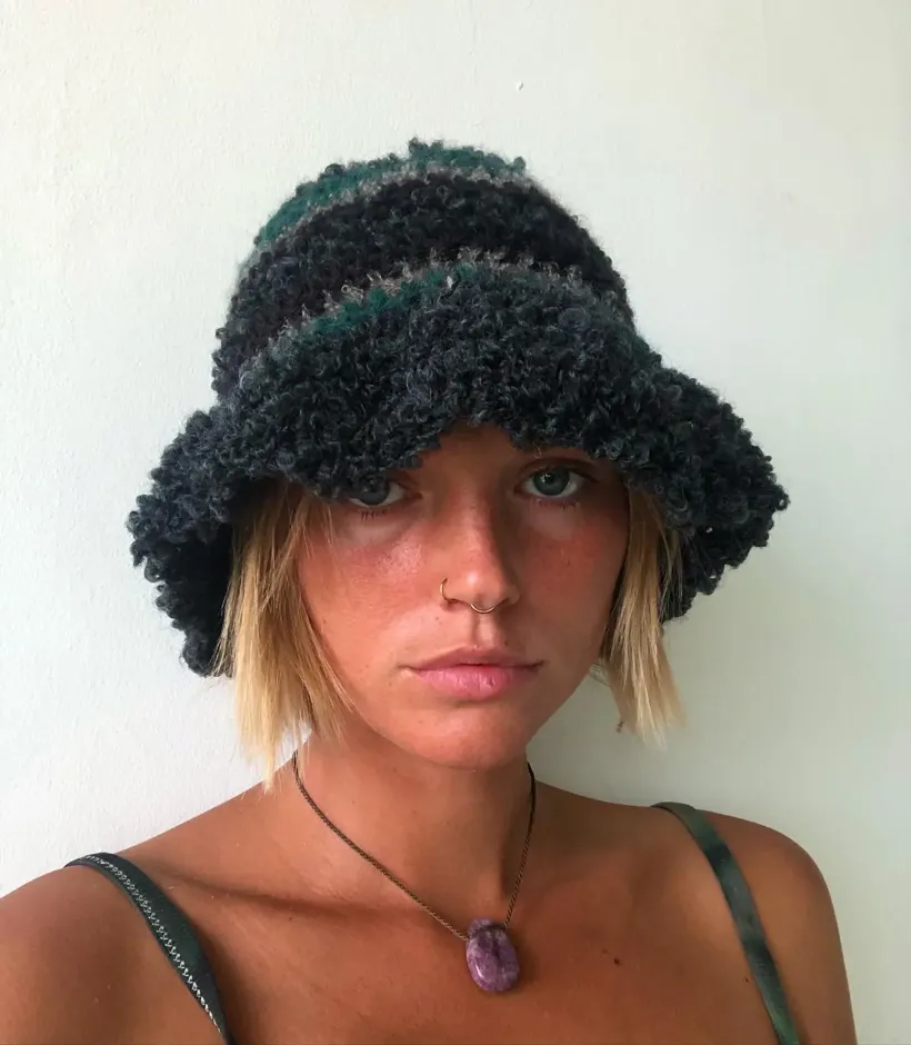 Beanies & Bucket hats